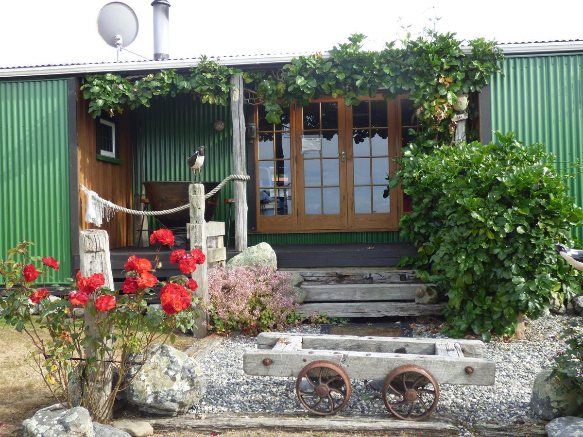 Hapuku Carriages Kaikoura Bed & Breakfast Eksteriør bilde